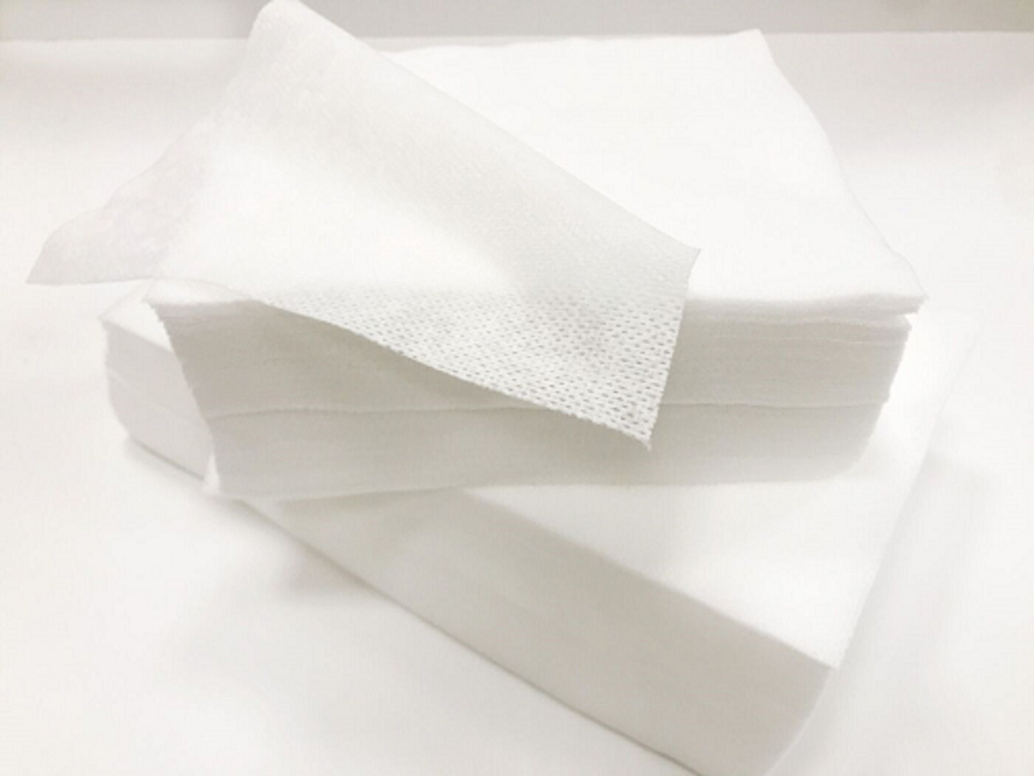 Салфетка однораз. 20х20 Пачка Бел ХЛОПОК ЭКОНОМ (100 шт) 07-589 Ван Тач